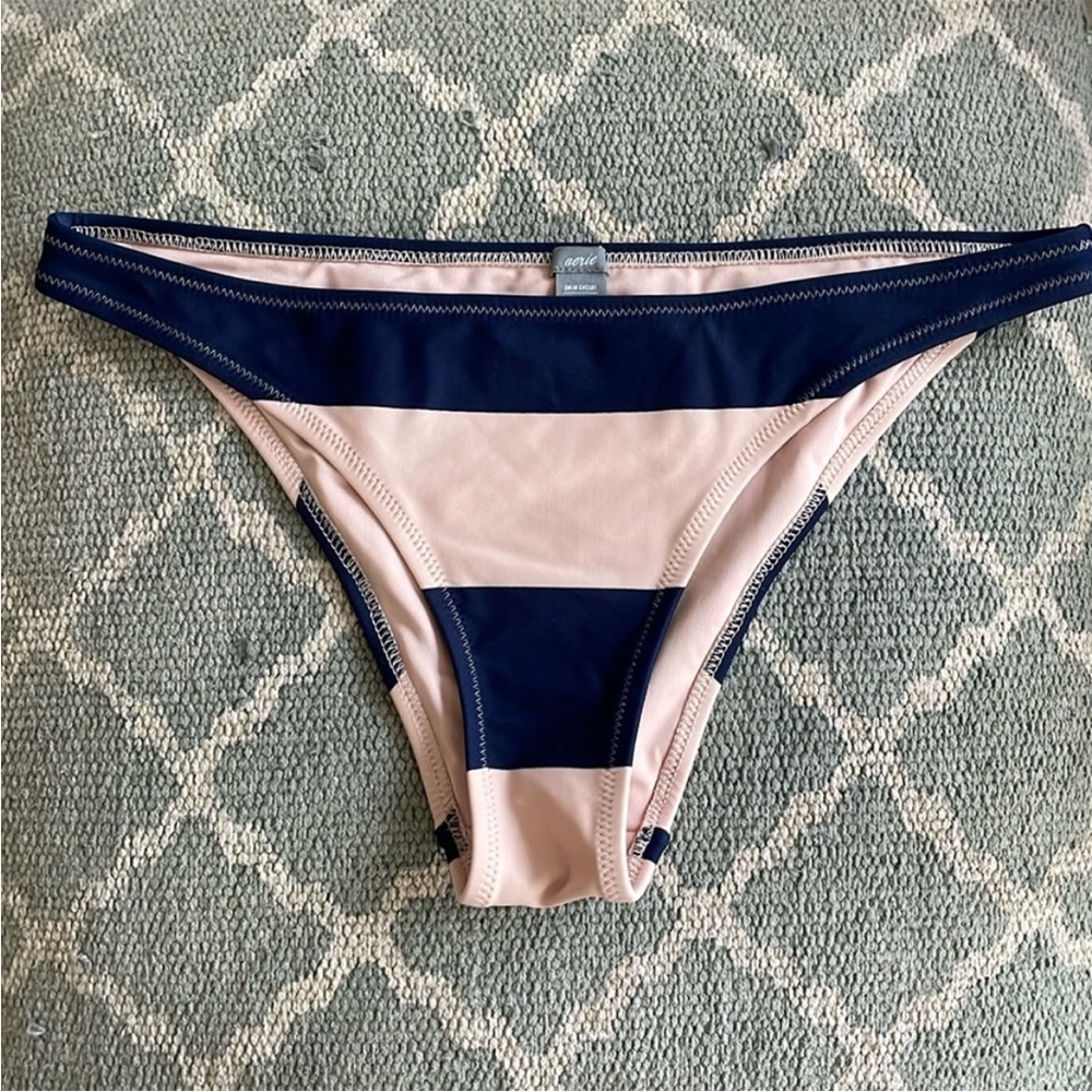 Aerie Cheeky Bikini Bottom Size Medium